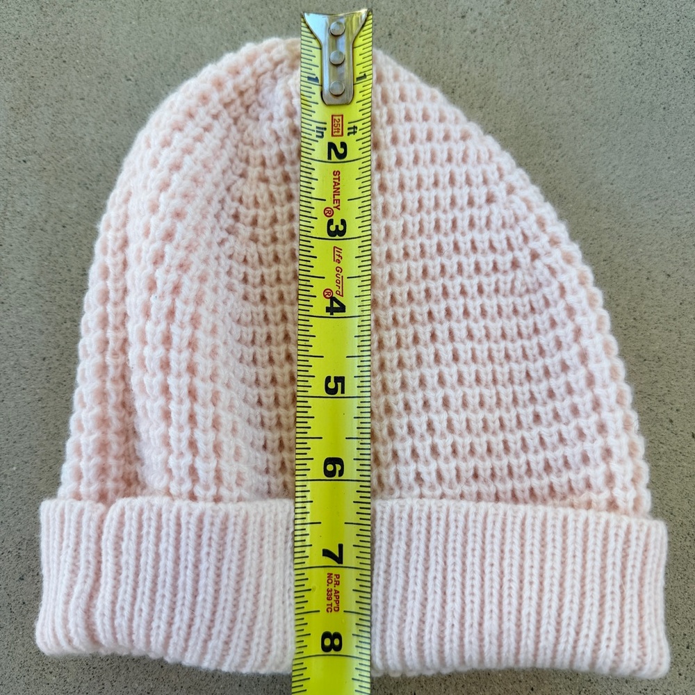 NEW Fabletics Pink Chunky Rib Knit Beanie - Picture 2 of 5